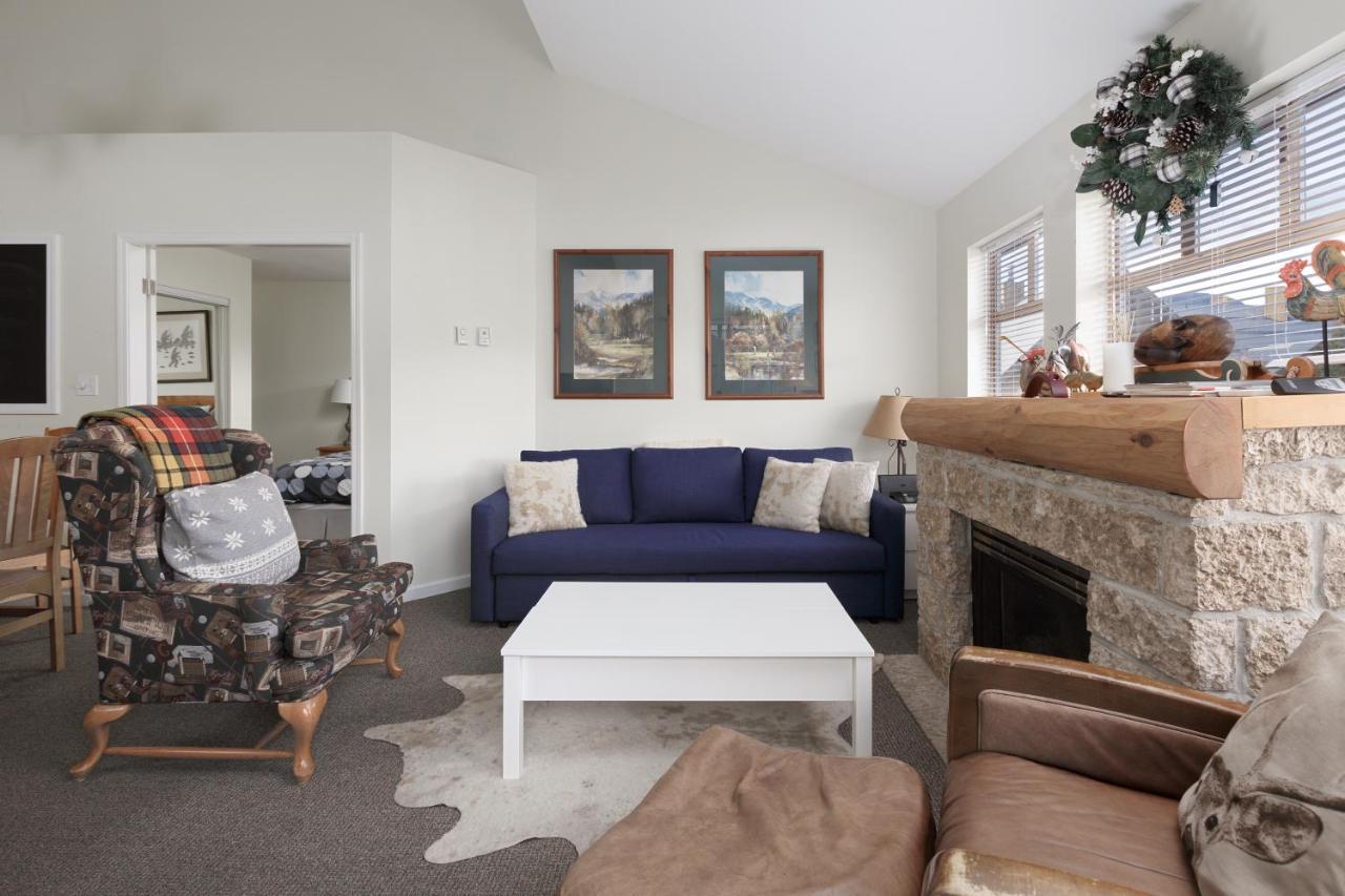 Tyndall Stone Lodge By Cozystay Signature Уислър Екстериор снимка