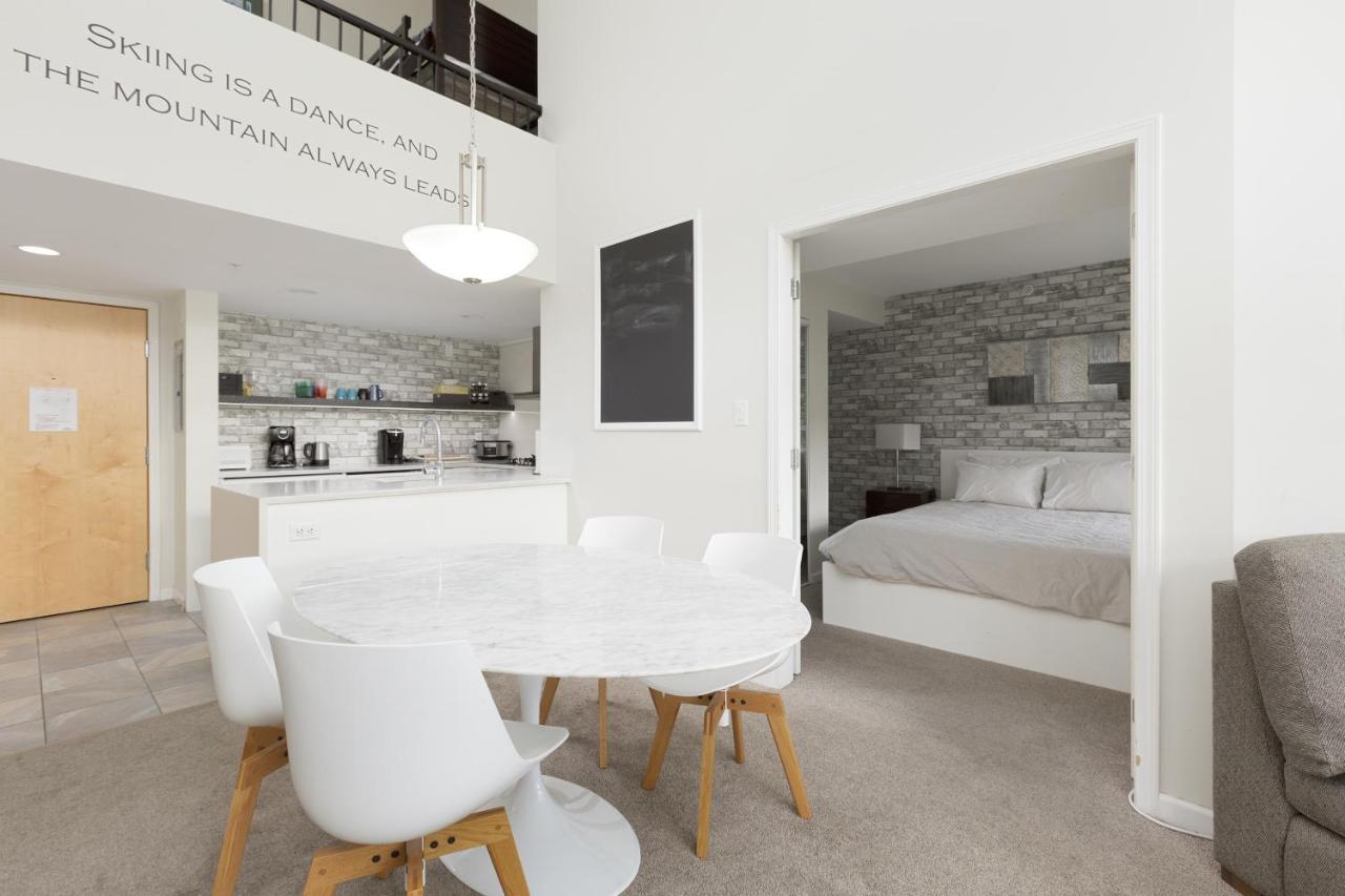 Tyndall Stone Lodge By Cozystay Signature Уислър Екстериор снимка