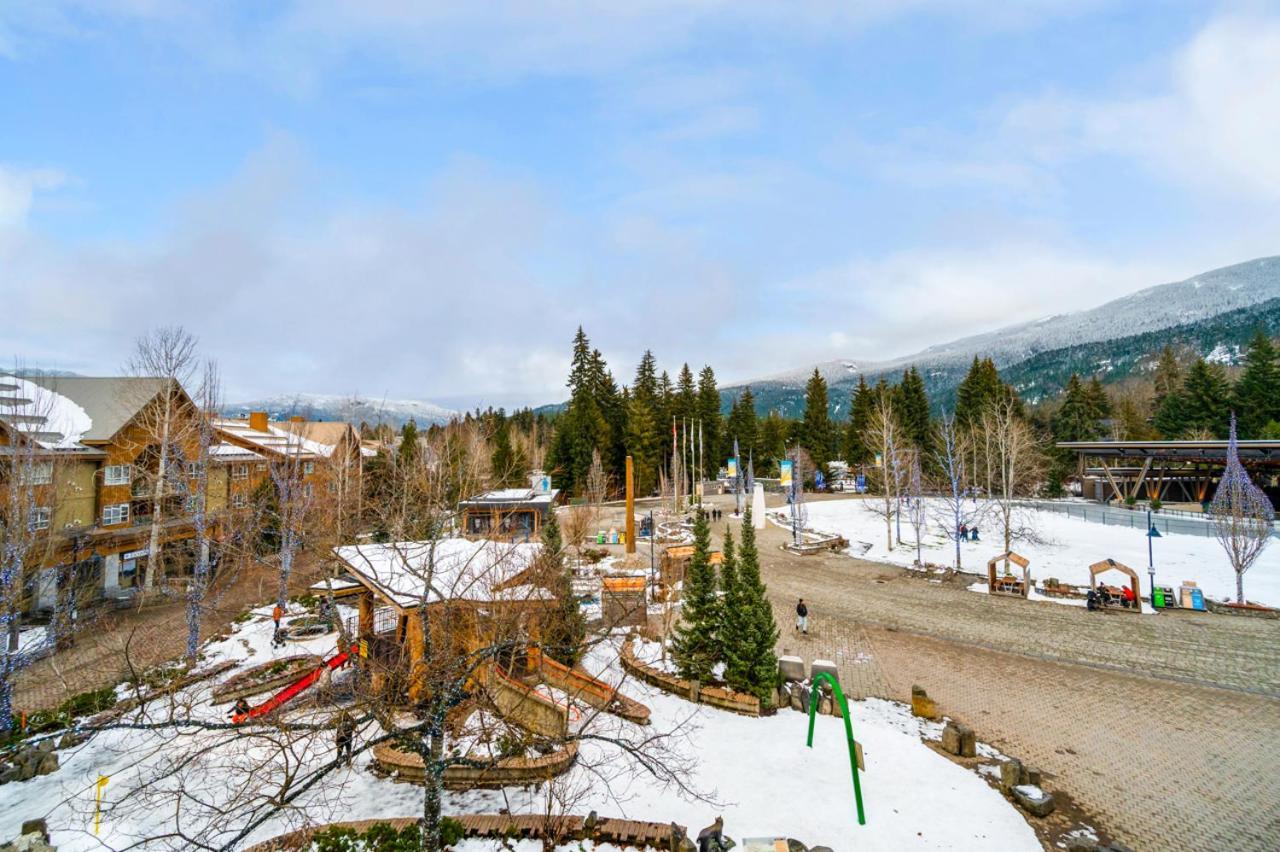 Tyndall Stone Lodge By Cozystay Signature Уислър Екстериор снимка